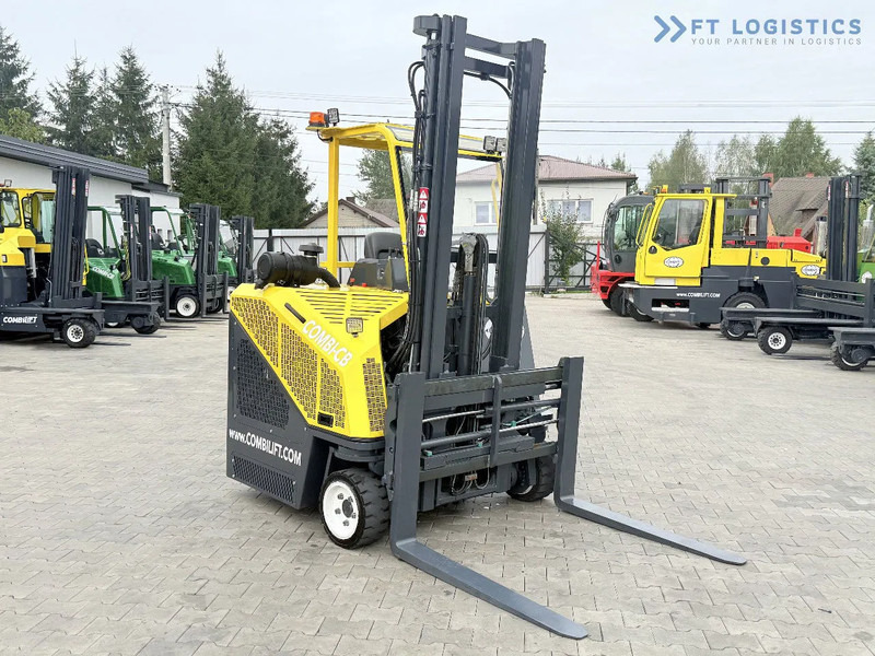 Combilift CB2500 / DUPLEX / 4100MM / DIESEL / FREE LIFT / FORK POSITIONER / SIDE SHIFT / LIKE NEW / Wide range of four-way and side loader - 4-way reach truck: picture 4 Combilift CB2500 / DUPLEX / 4100MM / DIESEL / FREE LIFT / FORK POSITIONER / SIDE SHIFT / LIKE NEW / Wide range of four-way and side loader - 4-way reach truck: picture 4