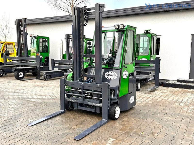 Combilift Combilift C3000CB - DUPLEX 4000mm - Year 2015 - / CABIN - HEATING / ONLY 6546 MTH / EXCELLENT CONDITION / LIKE NEW! Combilift C3 - 4-way reach truck: picture 2 Combilift Combilift C3000CB - DUPLEX 4000mm - Year 2015 - / CABIN - HEATING / ONLY 6546 MTH / EXCELLENT CONDITION / LIKE NEW! Combilift C3 - 4-way reach truck: picture 2