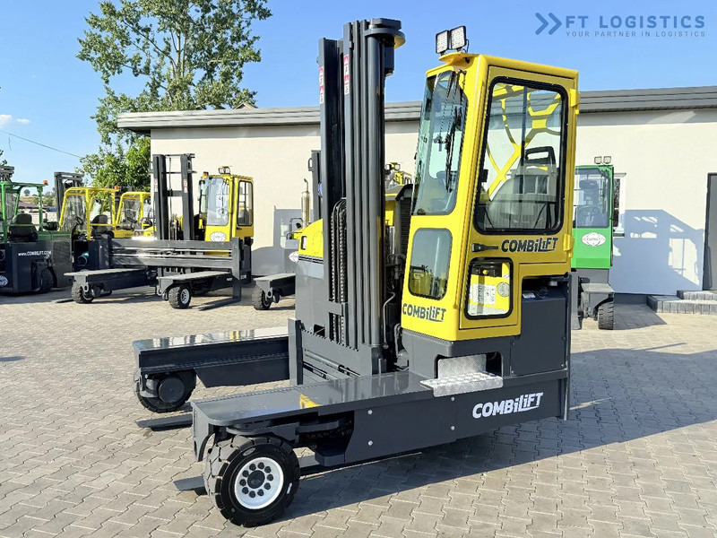Combilift Combilift C5000 / DIESEL / TRIPLEX 6000MM / FREE LIFT / FORK POSITIONER / BUILT-IN SCALE / HEATING / FULL CABIN / PERFECT CONDIT - 4-way reach truck: picture 5 Combilift Combilift C5000 / DIESEL / TRIPLEX 6000MM / FREE LIFT / FORK POSITIONER / BUILT-IN SCALE / HEATING / FULL CABIN / PERFECT CONDIT - 4-way reach truck: picture 5