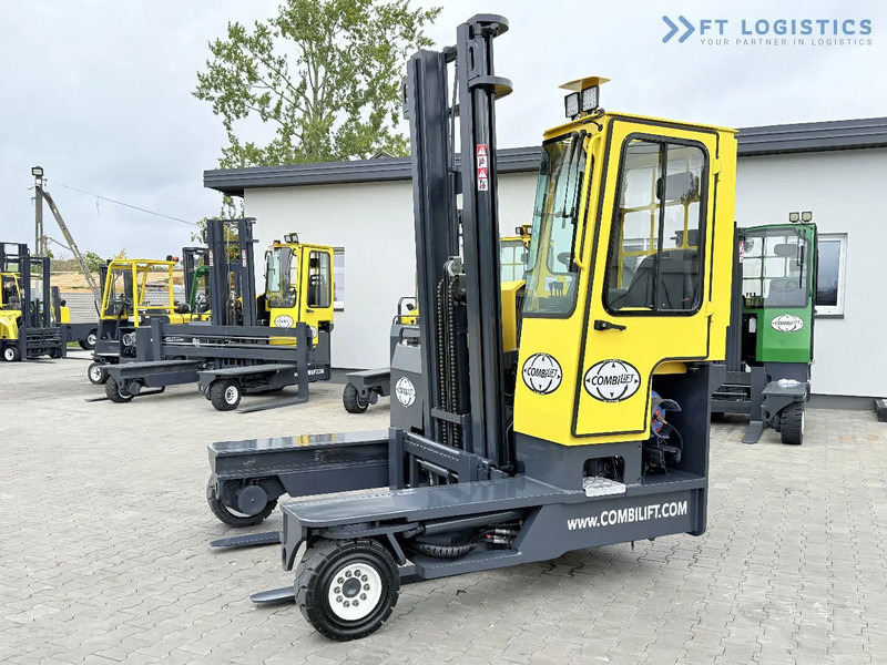 Combilift Combilift FOUR-WAY / MULTI-DIRECTIONAL FORKLIFT C4000 / GAS / DUPLEX 4600MM / ONLY 5614 OPERATING HOURS / FORK POSITIONER / FULL - 4-way reach truck: picture 2 Combilift Combilift FOUR-WAY / MULTI-DIRECTIONAL FORKLIFT C4000 / GAS / DUPLEX 4600MM / ONLY 5614 OPERATING HOURS / FORK POSITIONER / FULL - 4-way reach truck: picture 2