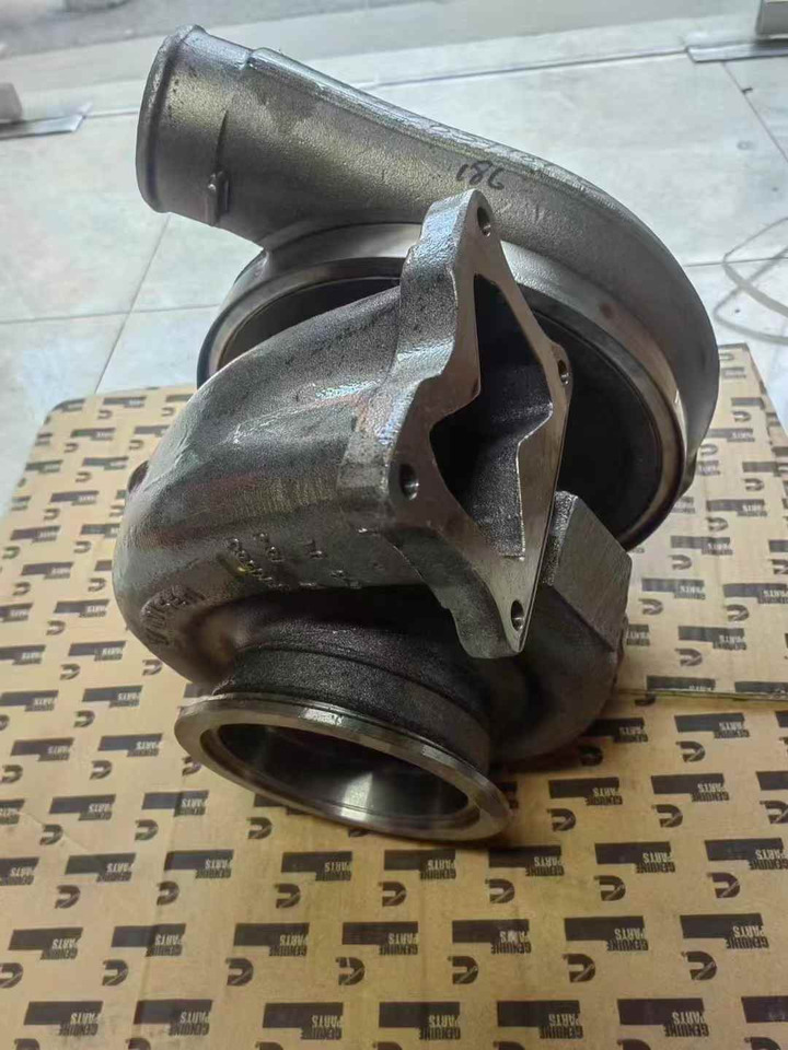 2881769 - Turbo for Excavator: picture 5 2881769 - Turbo for Excavator: picture 5