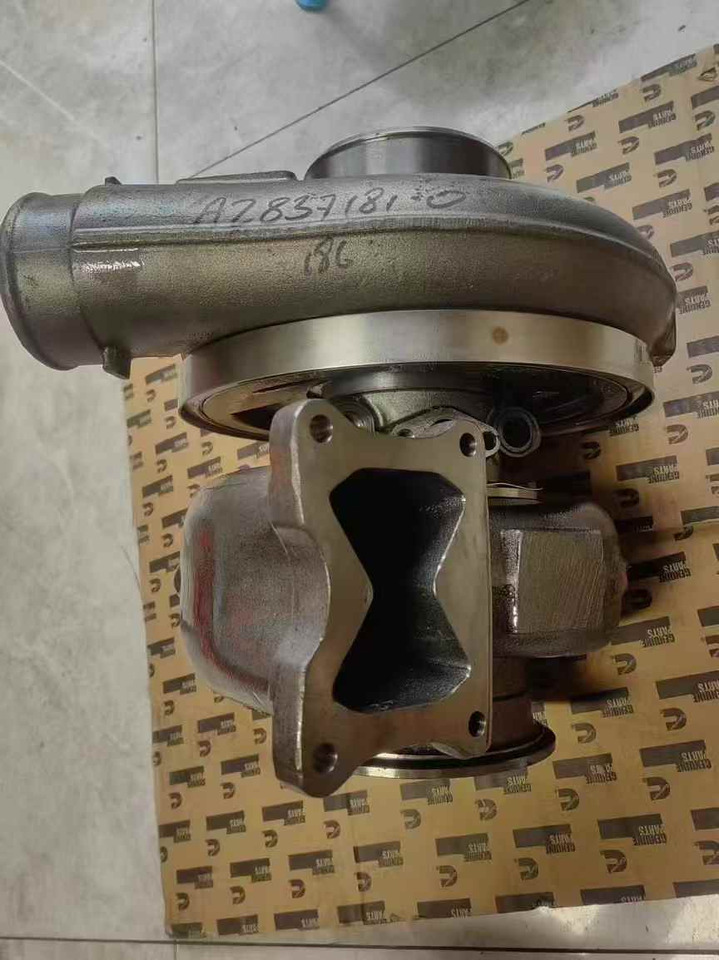 2881769 - Turbo for Excavator: picture 1 2881769 - Turbo for Excavator: picture 1