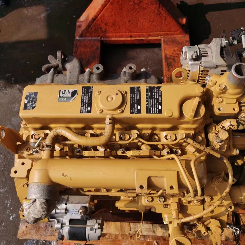 CATERPILLAR C2,4 - Engine for Excavator: picture 2 CATERPILLAR C2,4 - Engine for Excavator: picture 2