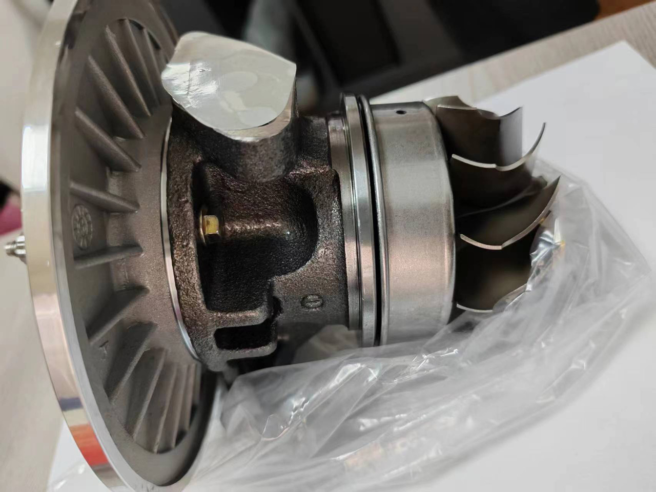 CENTER HOUSING turbo core GA447450-5022 HOUSING ASS'Y - Turbo for Excavator: picture 1 CENTER HOUSING turbo core GA447450-5022 HOUSING ASS'Y - Turbo for Excavator: picture 1