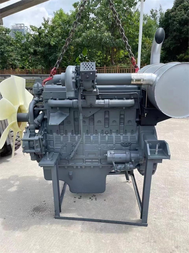 DOOSAN DE12TIS - Engine for Construction machinery: picture 3 DOOSAN DE12TIS - Engine for Construction machinery: picture 3