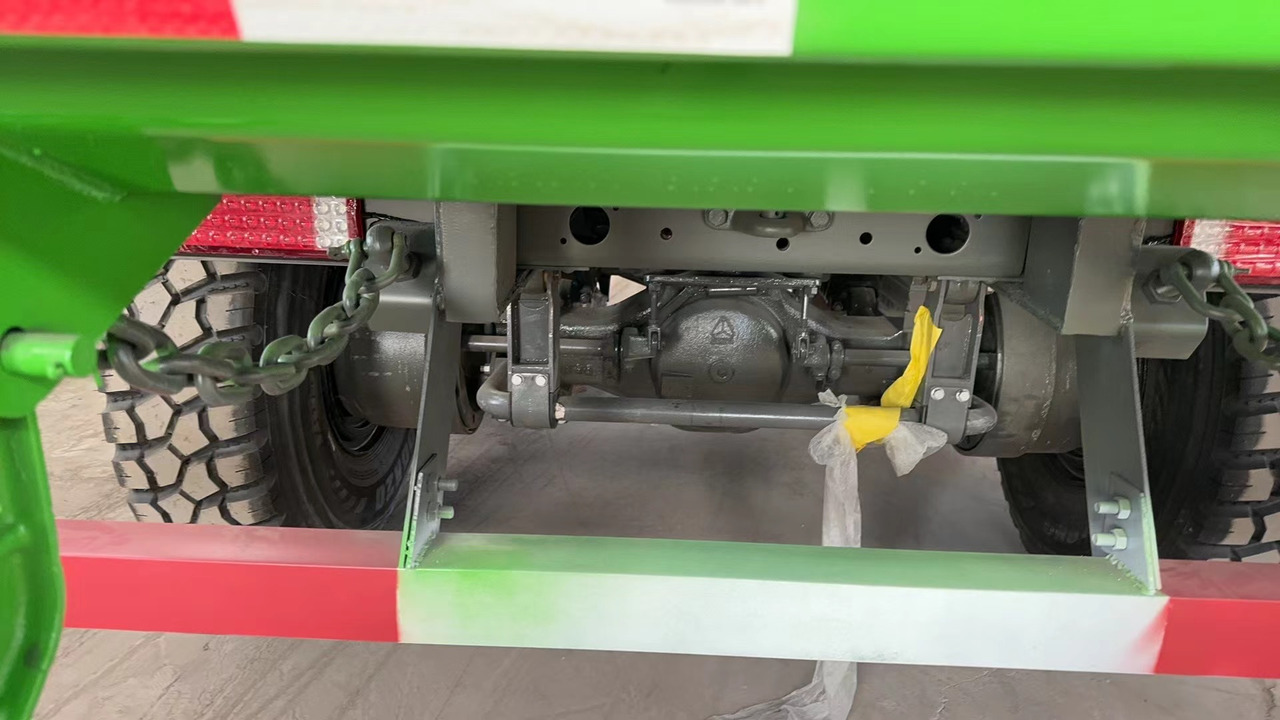 HOWO 6*6 dump truck - Tipper: picture 4 HOWO 6*6 dump truck - Tipper: picture 4