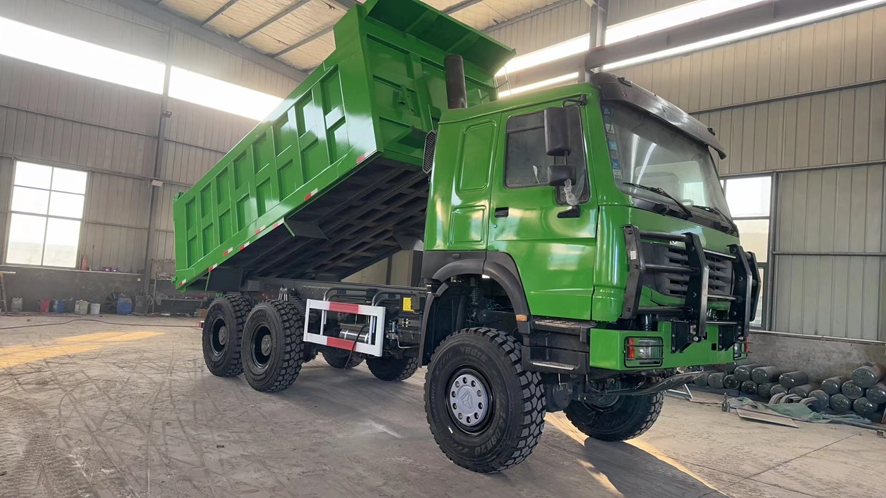 HOWO375 6*6  dump truck - Tipper: picture 2 HOWO375 6*6  dump truck - Tipper: picture 2
