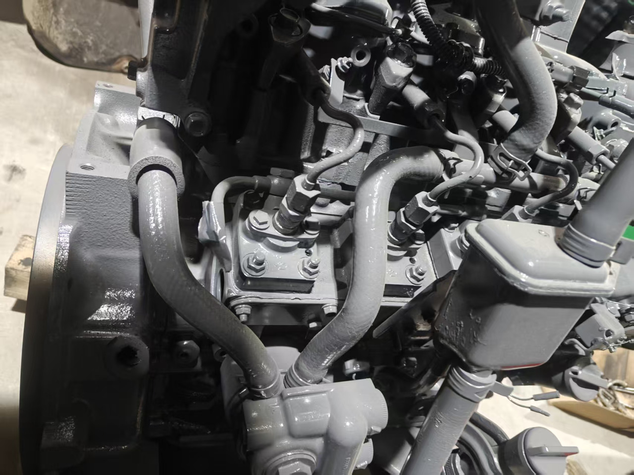 KOMATSU 4LE2 - Engine for Mini excavator: picture 5 KOMATSU 4LE2 - Engine for Mini excavator: picture 5