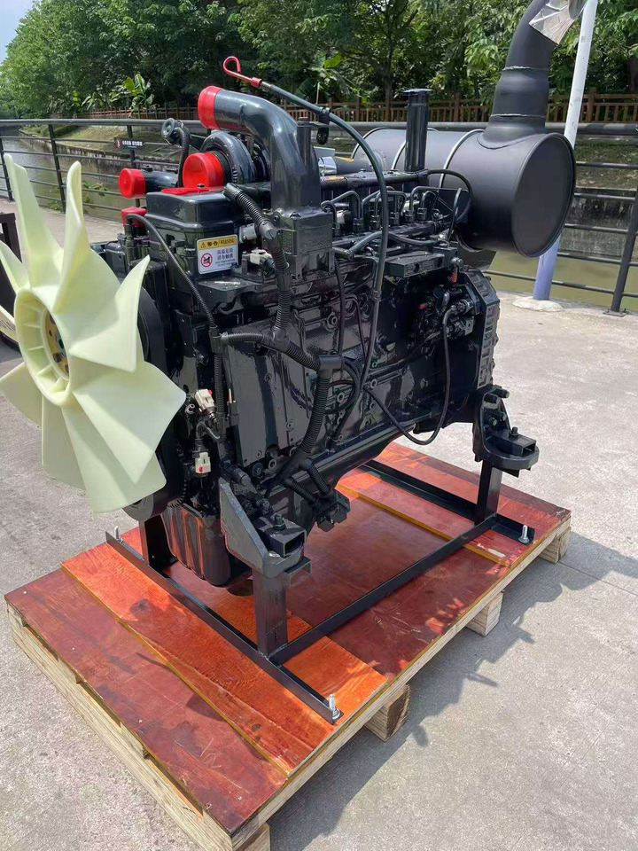 KOMATSU 6D107E-1 6D107E - Engine for Excavator: picture 4 KOMATSU 6D107E-1 6D107E - Engine for Excavator: picture 4