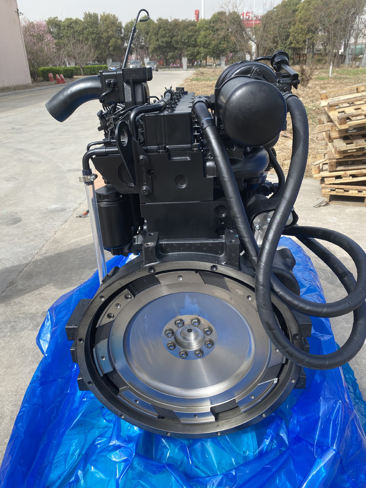 KOMATSU 6D114E-3 - Engine for Excavator: picture 1 KOMATSU 6D114E-3 - Engine for Excavator: picture 1