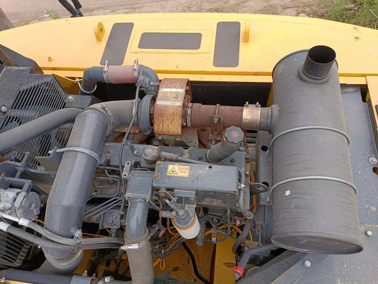 KOMATSU 6D114E - Engine for Excavator: picture 2 KOMATSU 6D114E - Engine for Excavator: picture 2