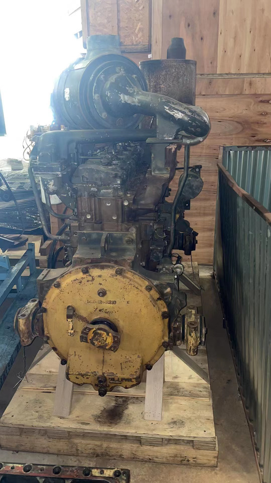 KOMATSU 6D125E-2 - Engine for Bulldozer: picture 5 KOMATSU 6D125E-2 - Engine for Bulldozer: picture 5