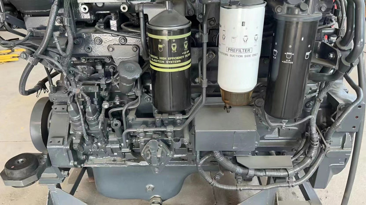 KOMATSU 6D125E-3 - Engine for Loader: picture 2 KOMATSU 6D125E-3 - Engine for Loader: picture 2