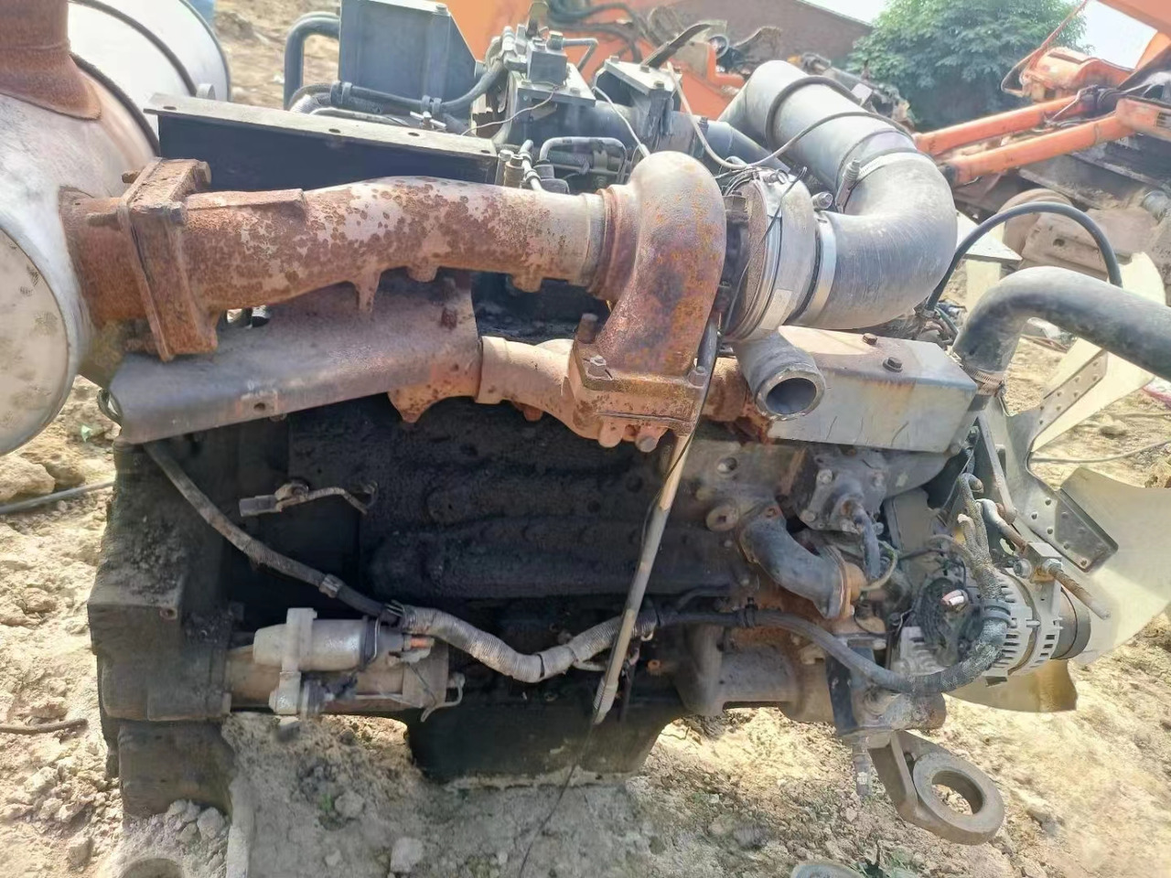 KOMATSU 6D125E-3 - Engine for Loader: picture 2 KOMATSU 6D125E-3 - Engine for Loader: picture 2