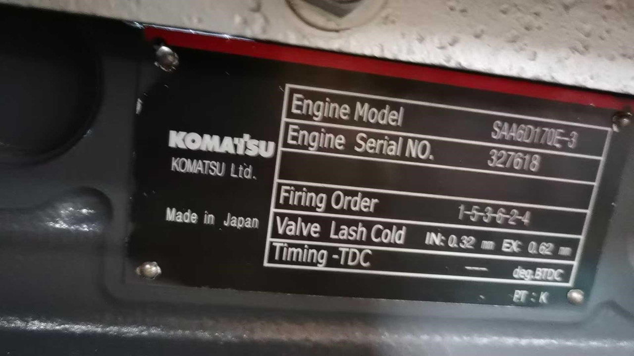 KOMATSU 6D170E - Engine for Excavator: picture 4 KOMATSU 6D170E - Engine for Excavator: picture 4