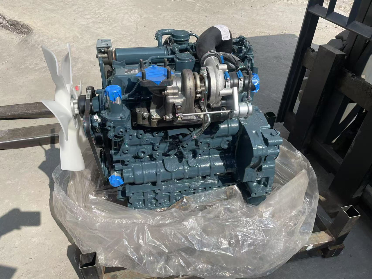 KUBOTA 3307T - Engine for Excavator: picture 3 KUBOTA 3307T - Engine for Excavator: picture 3