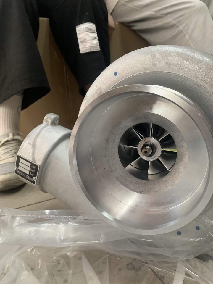 MITSUBISHI 49181-03870 - Turbo for Excavator: picture 2 MITSUBISHI 49181-03870 - Turbo for Excavator: picture 2