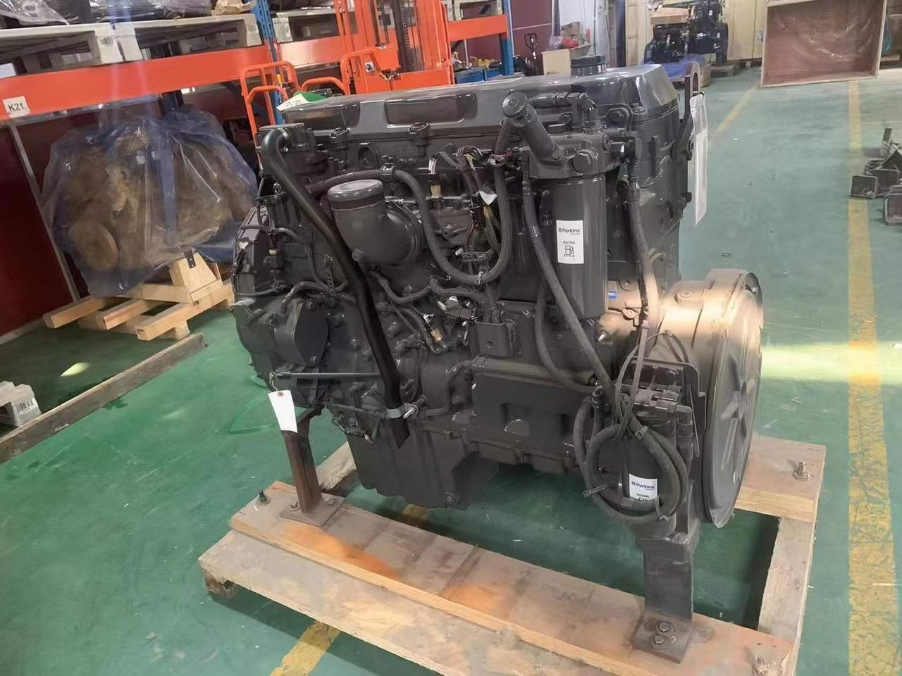PERKINS 2206D - Engine for Excavator: picture 4 PERKINS 2206D - Engine for Excavator: picture 4