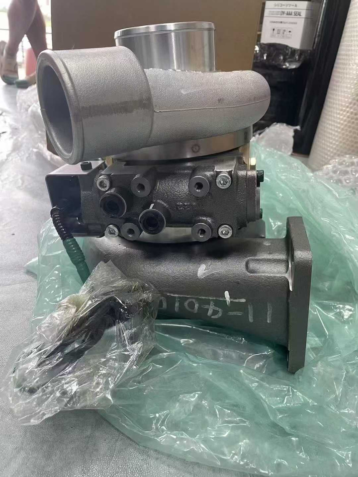 Turbocharger 6507-12-5010 - Turbo for Excavator: picture 4 Turbocharger 6507-12-5010 - Turbo for Excavator: picture 4
