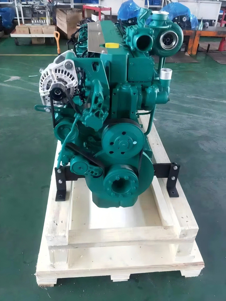 VOLVO D7E - Engine for Excavator: picture 3 VOLVO D7E - Engine for Excavator: picture 3