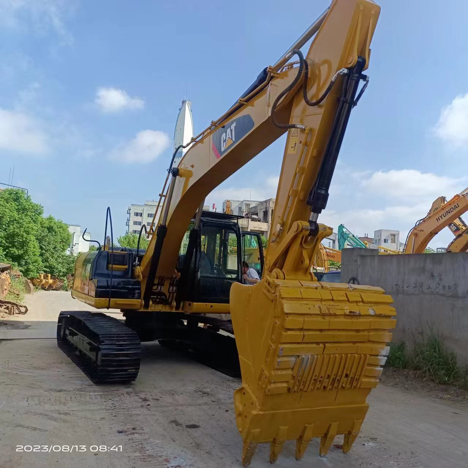 CATERPILLAR 320D Used Excavator Hotsale Good Conditional - Crawler excavator: picture 1 CATERPILLAR 320D Used Excavator Hotsale Good Conditional - Crawler excavator: picture 1