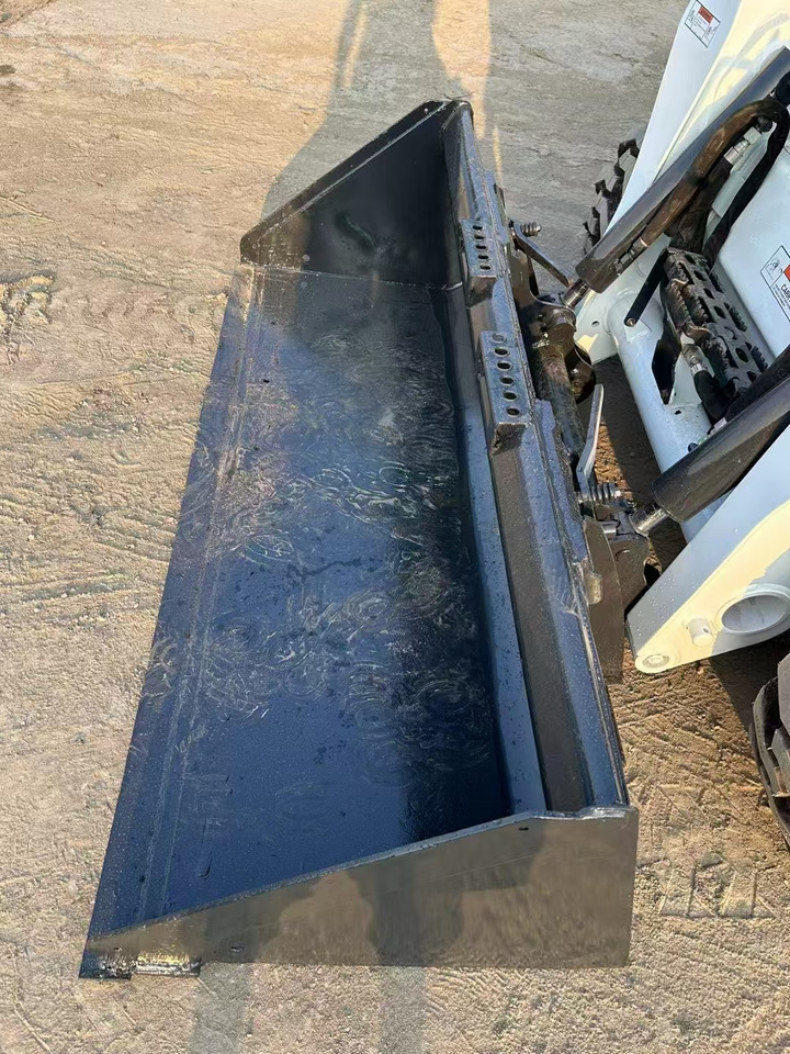 BOBCAT High Performance Low Hours Excellent Condition Reliable Second Hand Bobcat S550 Skid Steer Loader in Stock for Sale - Construction machinery: picture 5 BOBCAT High Performance Low Hours Excellent Condition Reliable Second Hand Bobcat S550 Skid Steer Loader in Stock for Sale - Construction machinery: picture 5