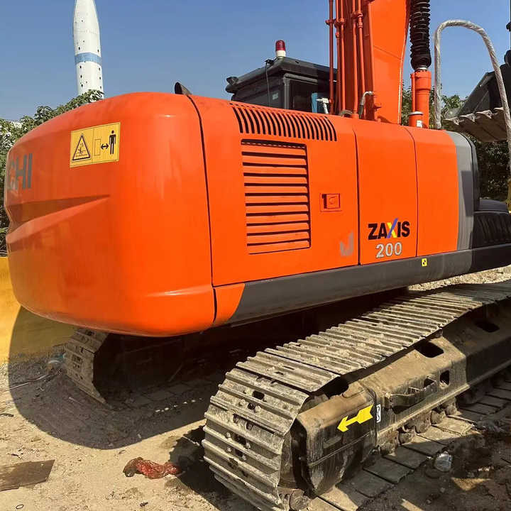 Crawler excavator Original Japan Hitachi ZX200-3 Excavator Hitachi Excavator in Low Price for Hot Sale: picture 1