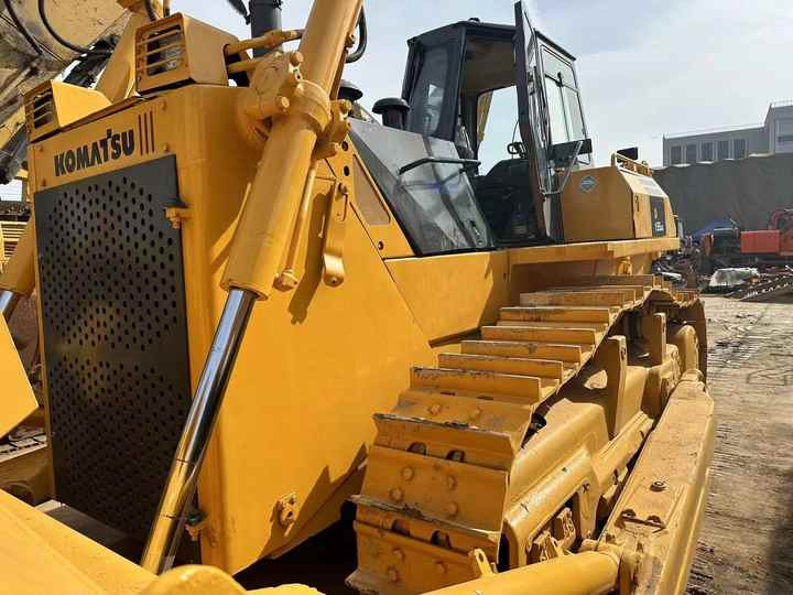 Second Hand Koamtsu D155 Bulldozer Hot Sale , komatsu D60 65 D85 D155 - Bulldozer: picture 4 Second Hand Koamtsu D155 Bulldozer Hot Sale , komatsu D60 65 D85 D155 - Bulldozer: picture 4