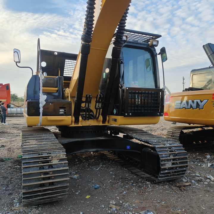 USED Construction Caterpillar Cat 330D Excavator Earthmoving Machinery Used CAT 320D 325D 330D Used Excavators - Crawler excavator: picture 1 USED Construction Caterpillar Cat 330D Excavator Earthmoving Machinery Used CAT 320D 325D 330D Used Excavators - Crawler excavator: picture 1