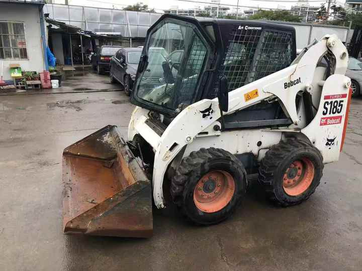 Used BobCat Bob Cat S185 Used Mini Skid Steer Wheel Loader Multifunctional Track Loaders Bobcat - Wheel loader: picture 3 Used BobCat Bob Cat S185 Used Mini Skid Steer Wheel Loader Multifunctional Track Loaders Bobcat - Wheel loader: picture 3