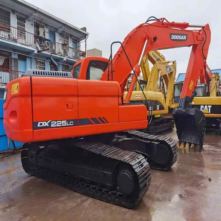 Used Doosan DX225LC Excavator | Low Hours | Heavy Duty | Global Shipping | Well-Maintained - Excavator: picture 1 Used Doosan DX225LC Excavator | Low Hours | Heavy Duty | Global Shipping | Well-Maintained - Excavator: picture 1