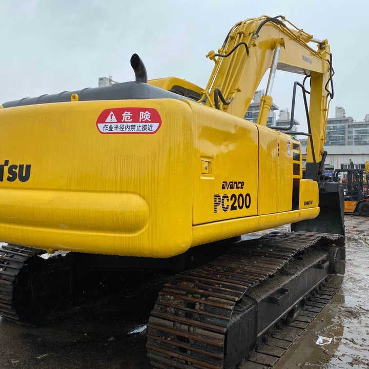 Used Good Quality Japan Original PC200-6 in Good Condition PC200-6 Komatsu - Crawler excavator: picture 1 Used Good Quality Japan Original PC200-6 in Good Condition PC200-6 Komatsu - Crawler excavator: picture 1