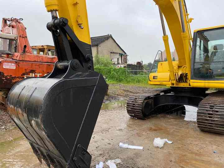 Crawler excavator Used Good Quality Japan Original PC200-6 in Good Condition  PC200-6 Komatsu: picture 6