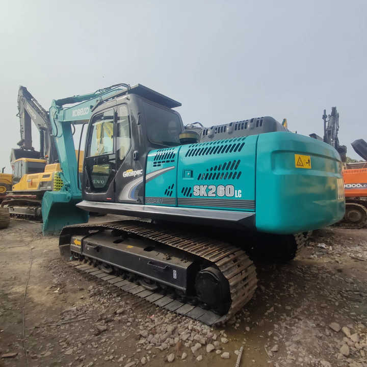 Excavator Used Japan Brand Kobelco SK260-8 Hydraulic Digger  High Quality  Kobelco Sk200 260 Crawler Excavator in Stock on Sale: picture 1