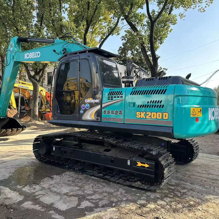 Used Japan Kobelco SK200-8 Crawler Excavator New Arrival Earth-moving Machine for Sale - Excavator: picture 1 Used Japan Kobelco SK200-8 Crawler Excavator New Arrival Earth-moving Machine for Sale - Excavator: picture 1