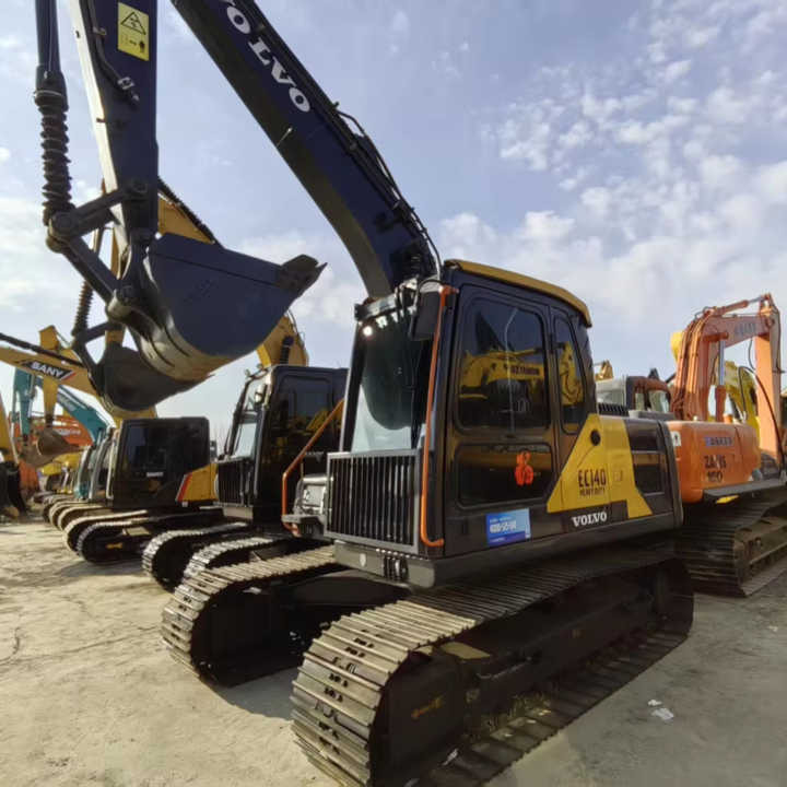 Crawler excavator Used Volvo 14 tonne crawler excavator Volvo ec140 excavator powerful low price good quality for sale: picture 1