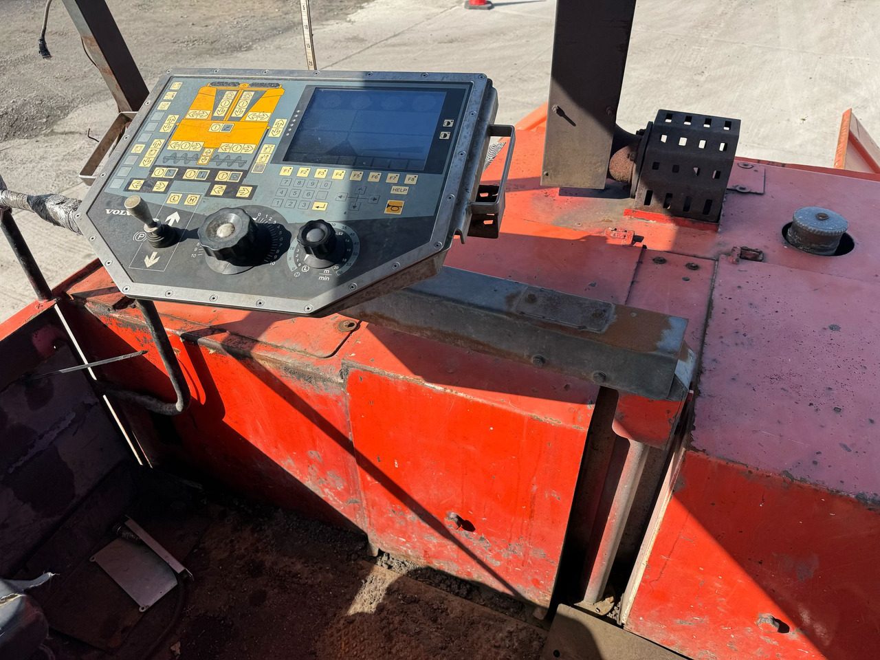 Asphalt paver ABG TITAN 326: picture 15