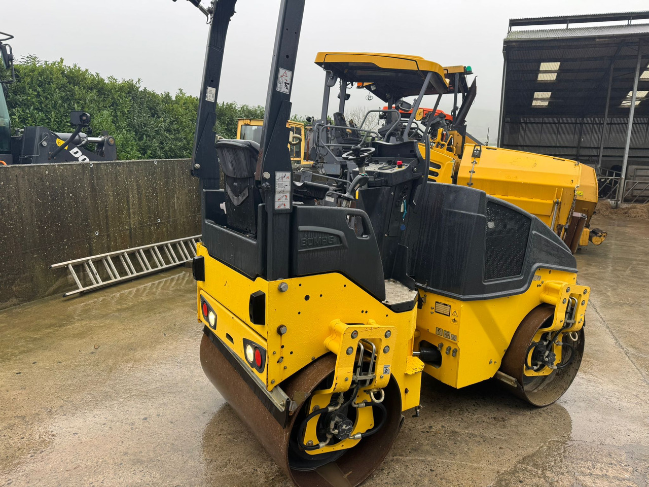 BOMAG BW120AD-5 - Road roller: picture 4 BOMAG BW120AD-5 - Road roller: picture 4