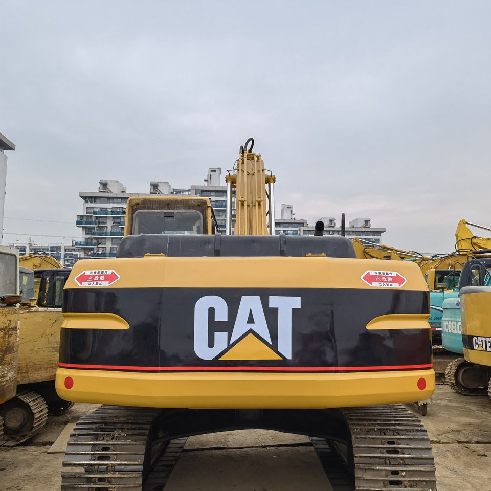 CAT 320B - Crawler excavator: picture 3 CAT 320B - Crawler excavator: picture 3
