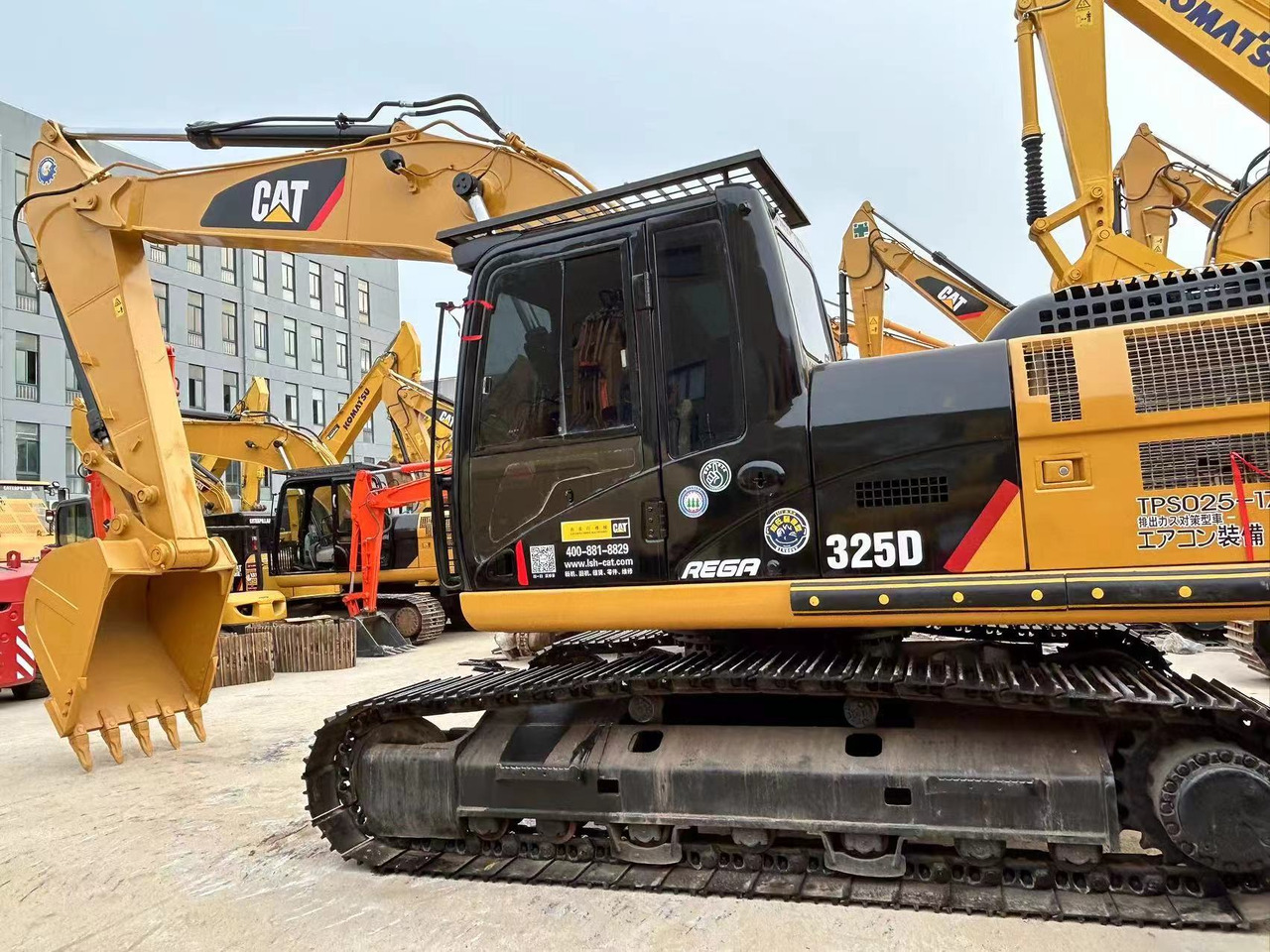 CATERPILLAR 325D - Crawler excavator: picture 4 CATERPILLAR 325D - Crawler excavator: picture 4