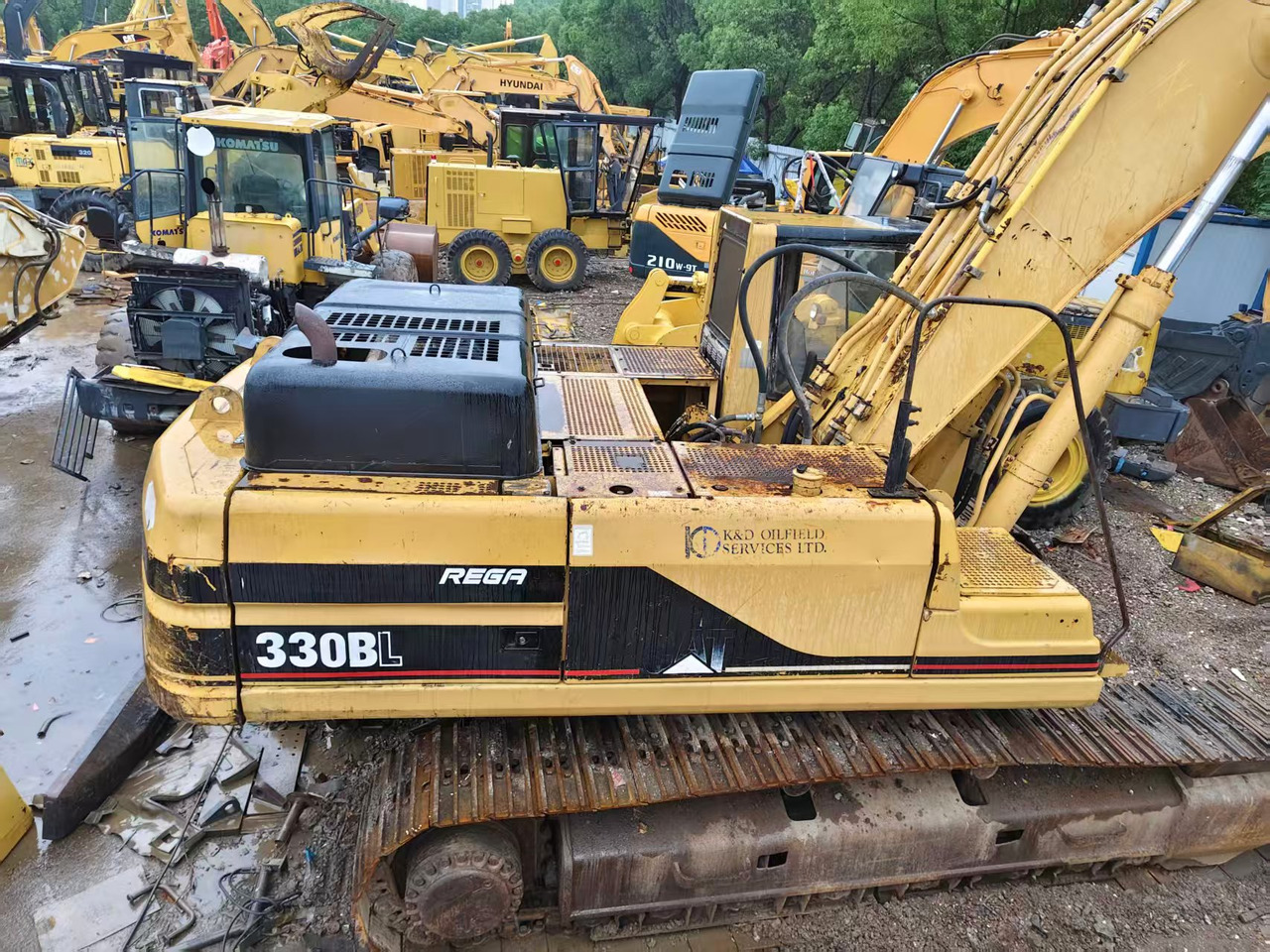CATERPILLAR 330BL - Crawler excavator: picture 1 CATERPILLAR 330BL - Crawler excavator: picture 1