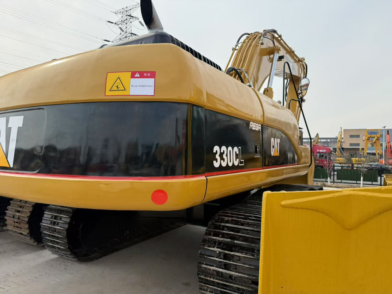 CATERPILLAR 330C - Crawler excavator: picture 1 CATERPILLAR 330C - Crawler excavator: picture 1