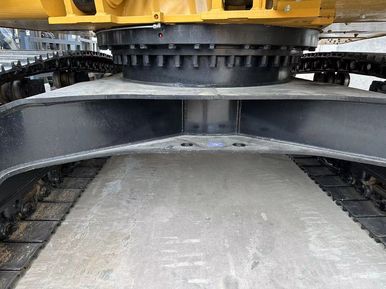 Excavator CATERPILLAR 330D2: picture 6 Excavator CATERPILLAR 330D2: picture 6