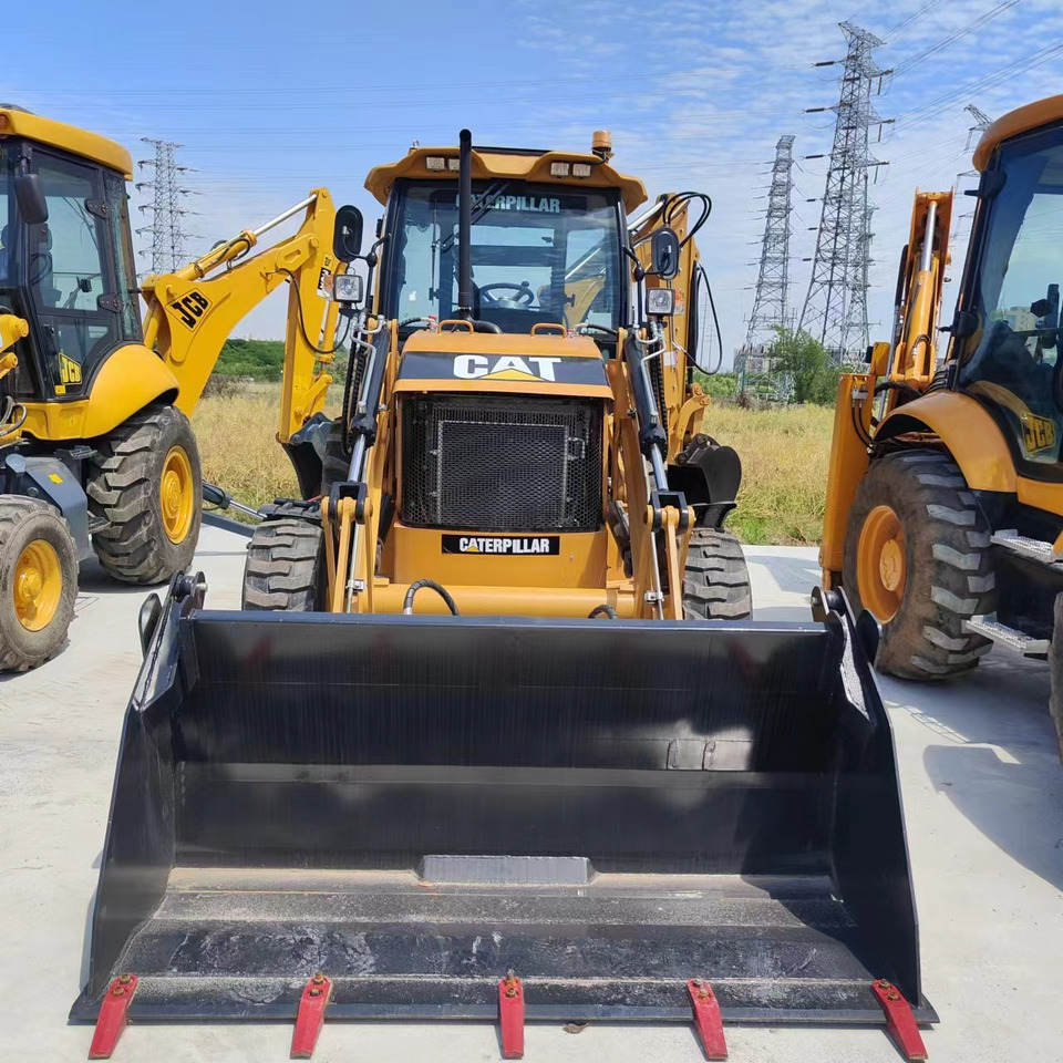CATERPILLAR 420F - Backhoe loader: picture 4 CATERPILLAR 420F - Backhoe loader: picture 4