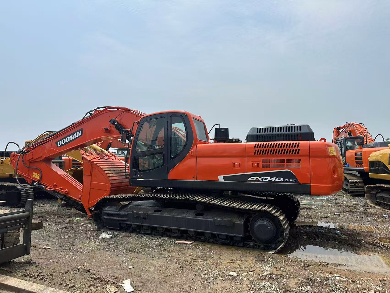 DOOSAN DX340LC-9C - Crawler excavator: picture 2 DOOSAN DX340LC-9C - Crawler excavator: picture 2
