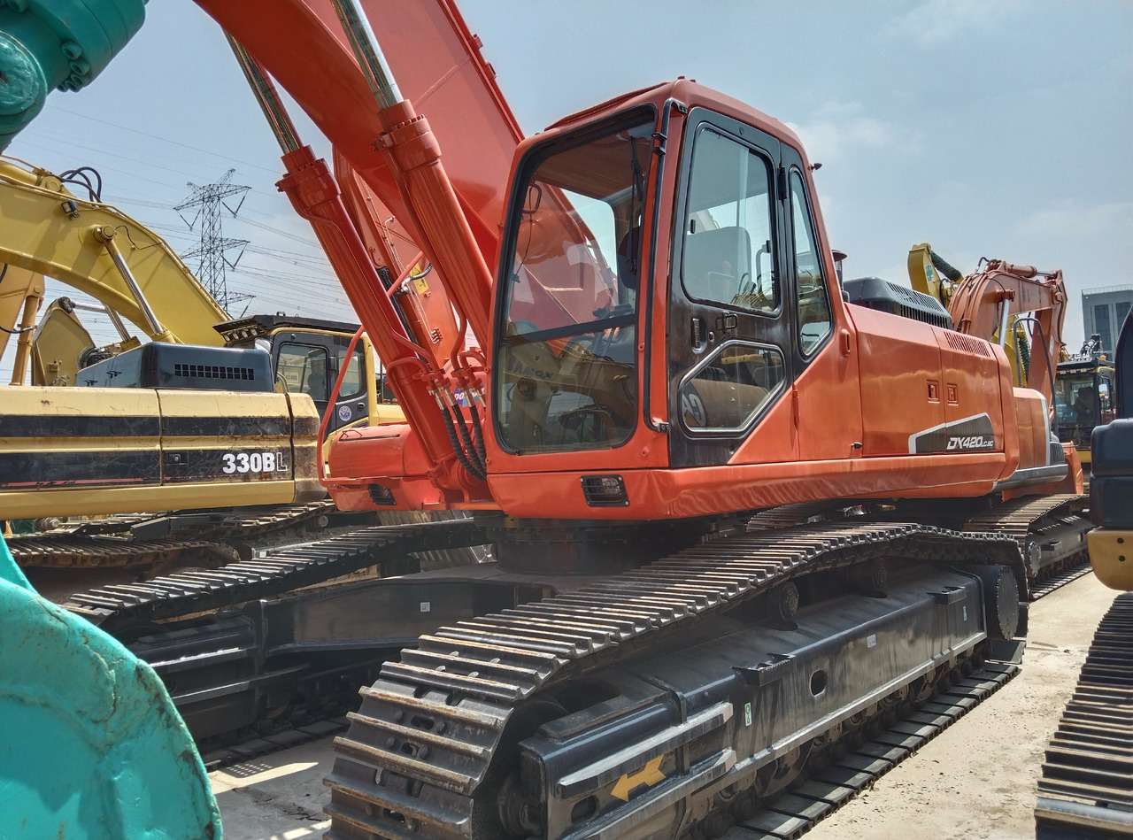 DOOSAN DX420LC-9C - Crawler excavator: picture 1 DOOSAN DX420LC-9C - Crawler excavator: picture 1