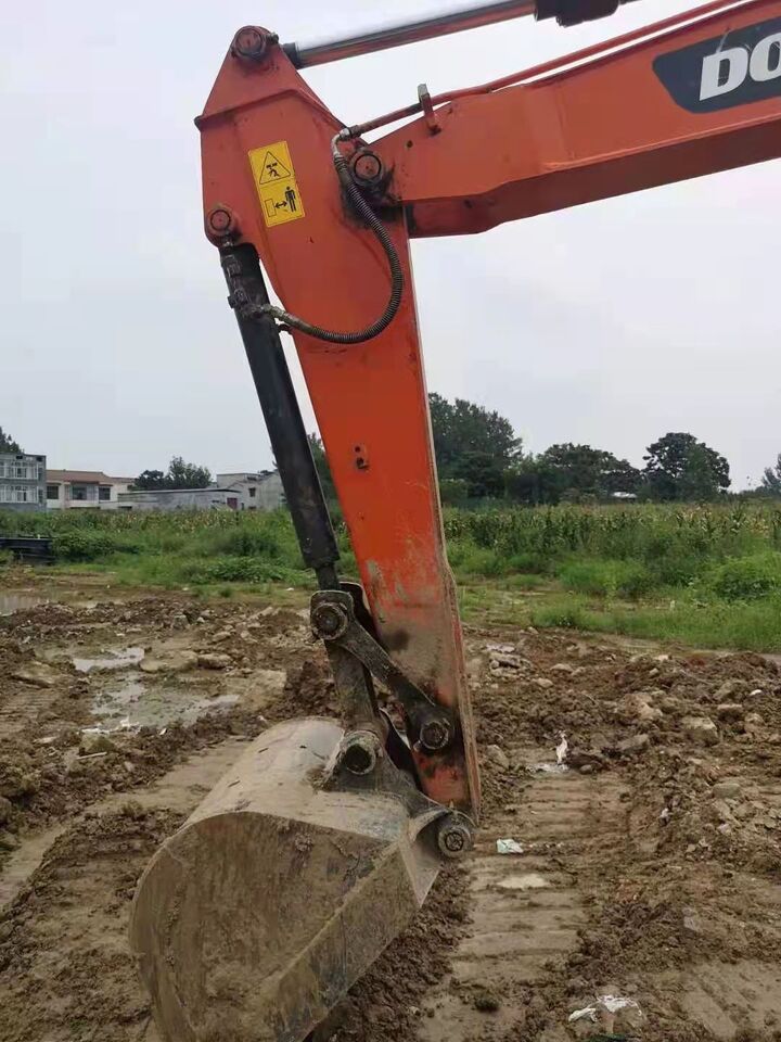 DOOSAN DX75-9C - Excavator: picture 4 DOOSAN DX75-9C - Excavator: picture 4