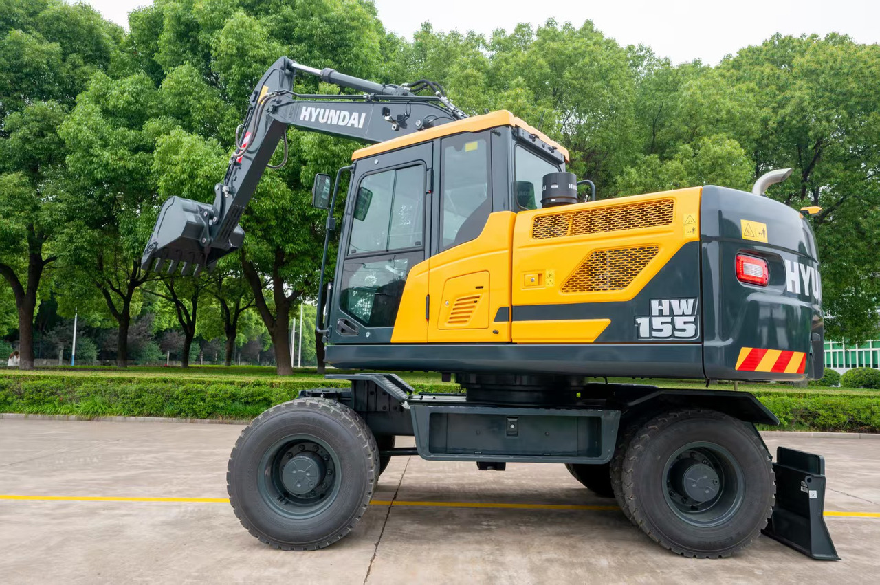 HYUNDAI HW155 - Wheel excavator: picture 5 HYUNDAI HW155 - Wheel excavator: picture 5