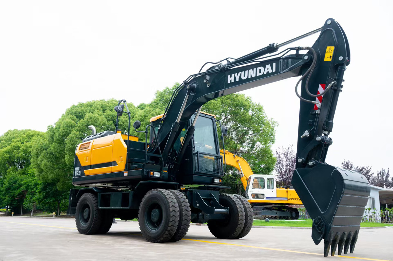 HYUNDAI HW155 - Wheel excavator: picture 4 HYUNDAI HW155 - Wheel excavator: picture 4