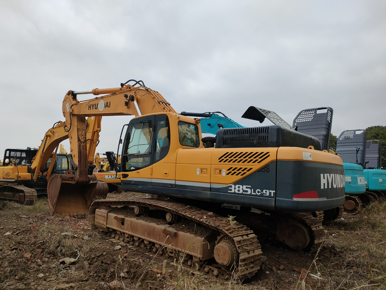 HYUNDAI R385LC-9T - Crawler excavator: picture 2 HYUNDAI R385LC-9T - Crawler excavator: picture 2